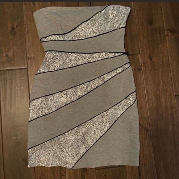 Robert Rodriguez Sequin Zipper Mini Dress 4 NWT (Retail $475) - Picture 1 of 6